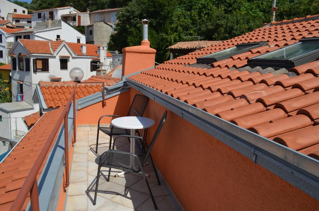 Apartment Borna Baška Dış mekan fotoğraf